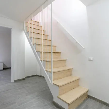 Apartment Modern - Free Parking & Private Entry