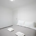 Modern - Free Parking & Private Entry *