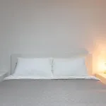 Modern - Free Parking & Private Entry Apartmán *