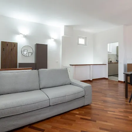 アパート Modern - Free Parking & Private Entry ローマ