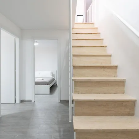 Modern - Free Parking & Private Entry ローマ