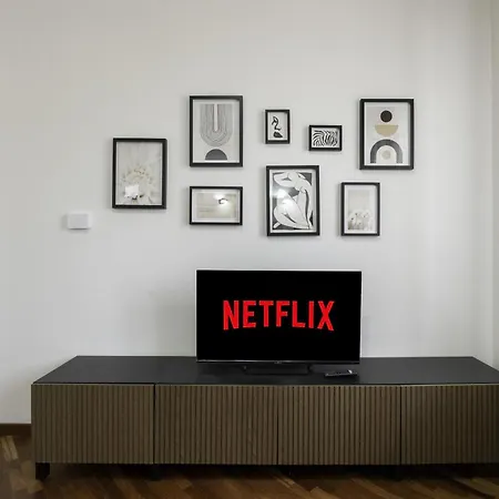 Modern - Free Parking & Private Entry * ローマ