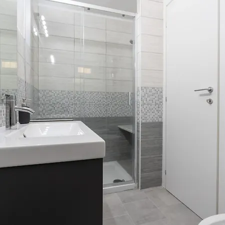 Modern - Free Parking & Private Entry * ローマ